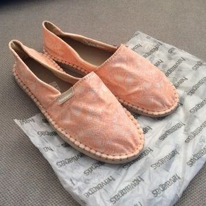 New Havianas espadrilles